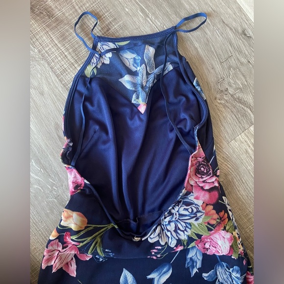 NWOT Blue and flower Print Women’s Midi Dress Size XS-S - Picture 7 of 9